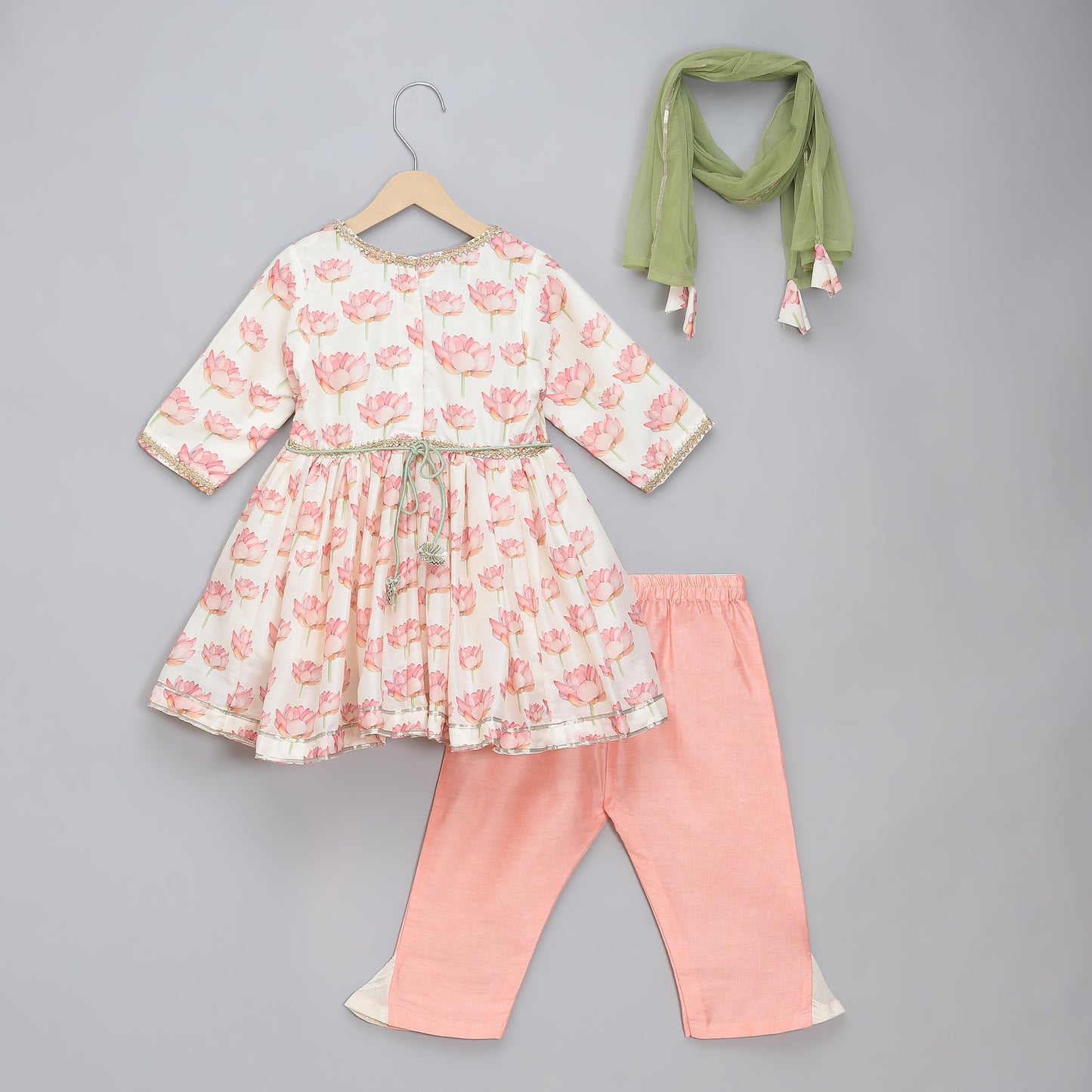 Offwhite Peach Lotus print kurta  set