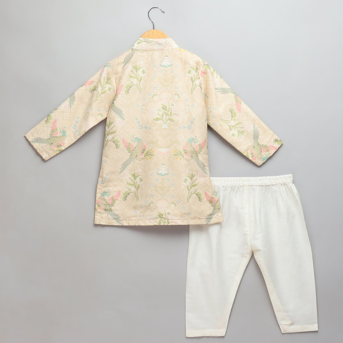 Parrot Printed Kurta Pyjama with Attached pastel jacket