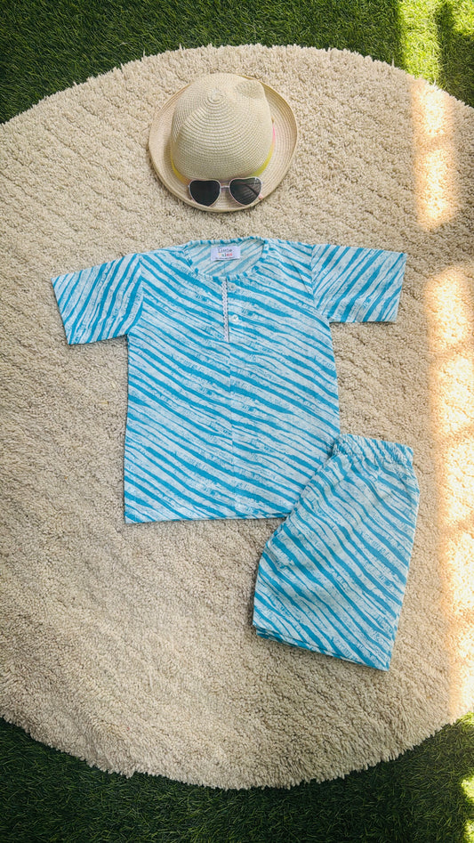 Blue stripes print unisex top with shorts