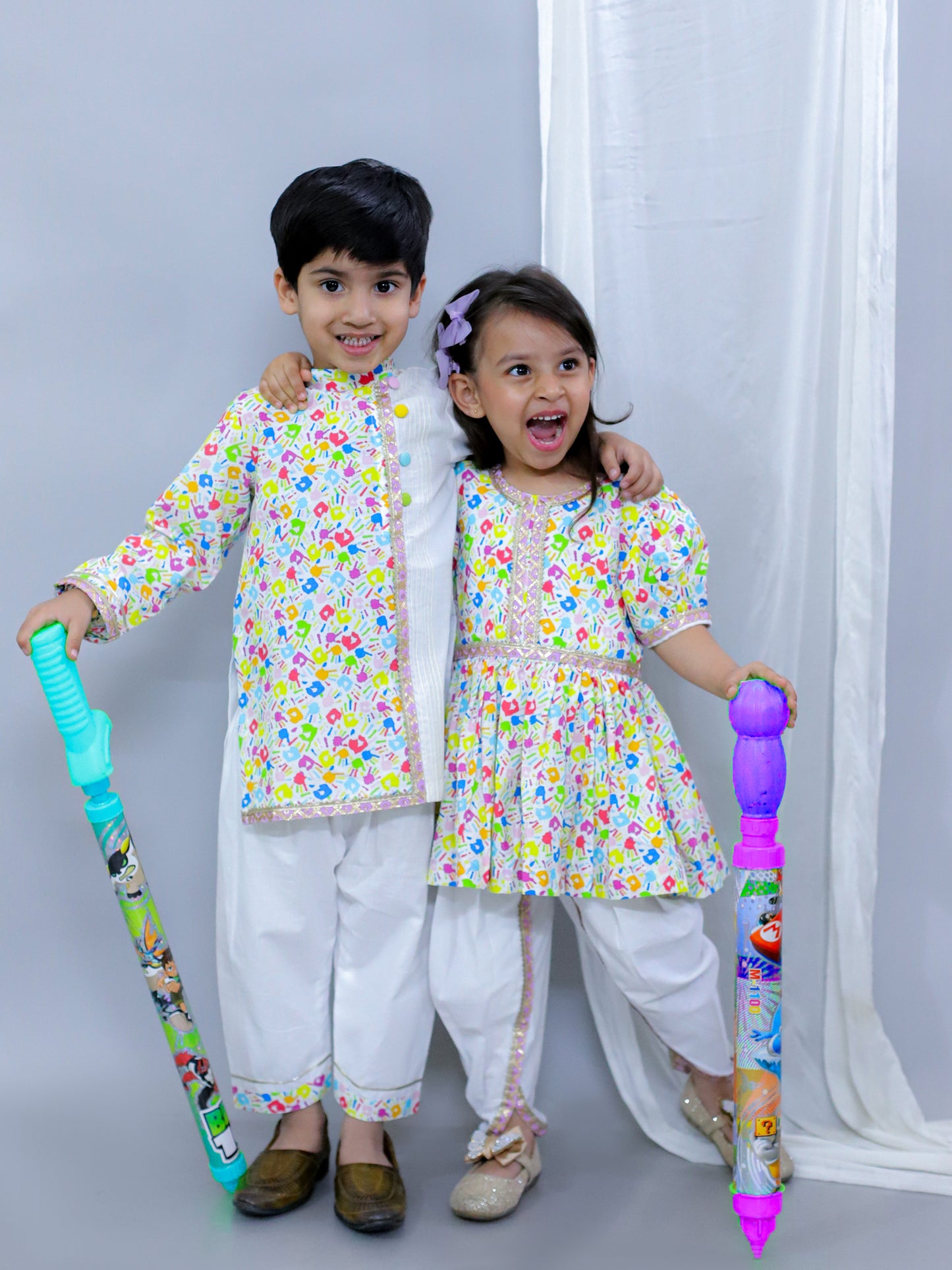 Multicolor Hands Holi Kurta Pyjama set