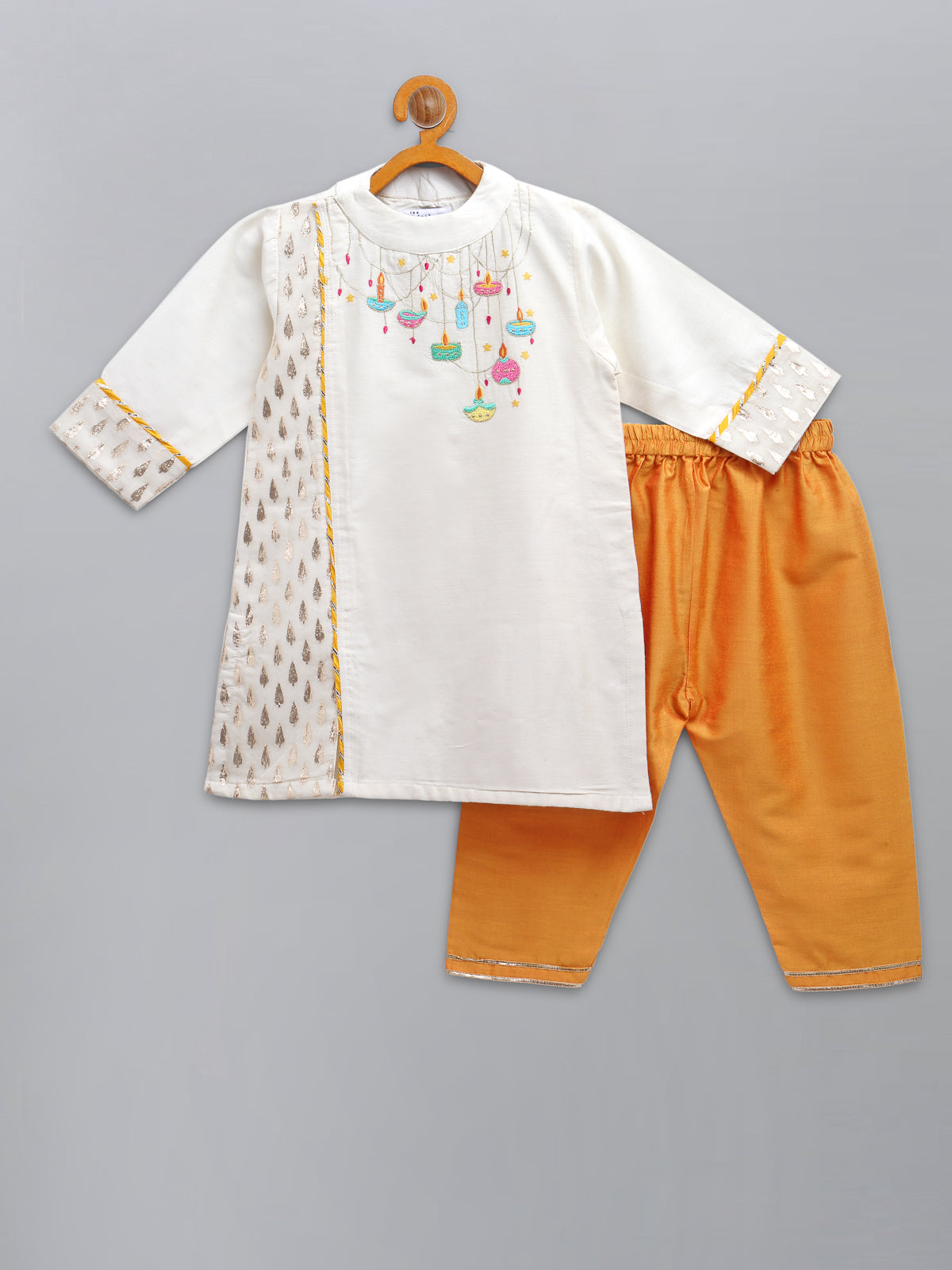 Off white Diwali ornaments Embroidered Kurta Pyjama Set